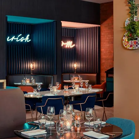 Aloft Eastside Готель