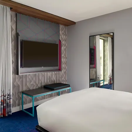 Aloft Eastside 4*